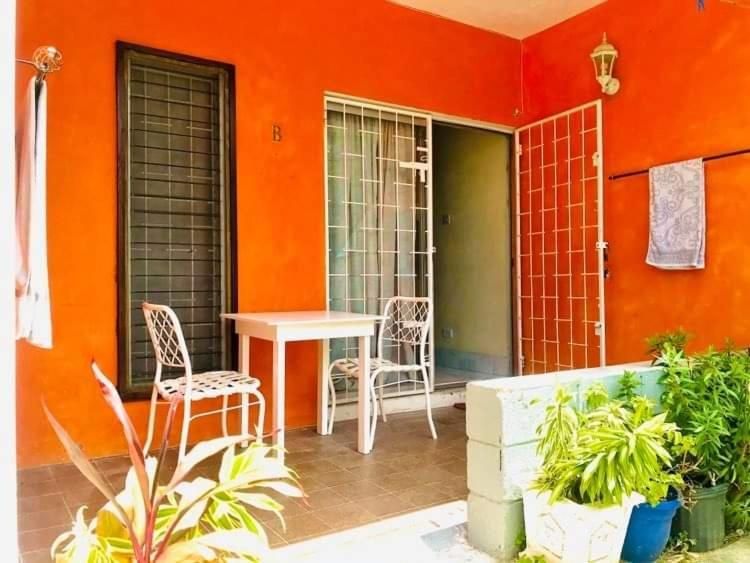 Ocean View Apartments Bridgetown Eksteriør bilde