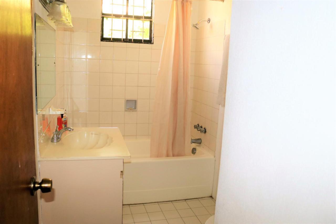 Ocean View Apartments Bridgetown Eksteriør bilde