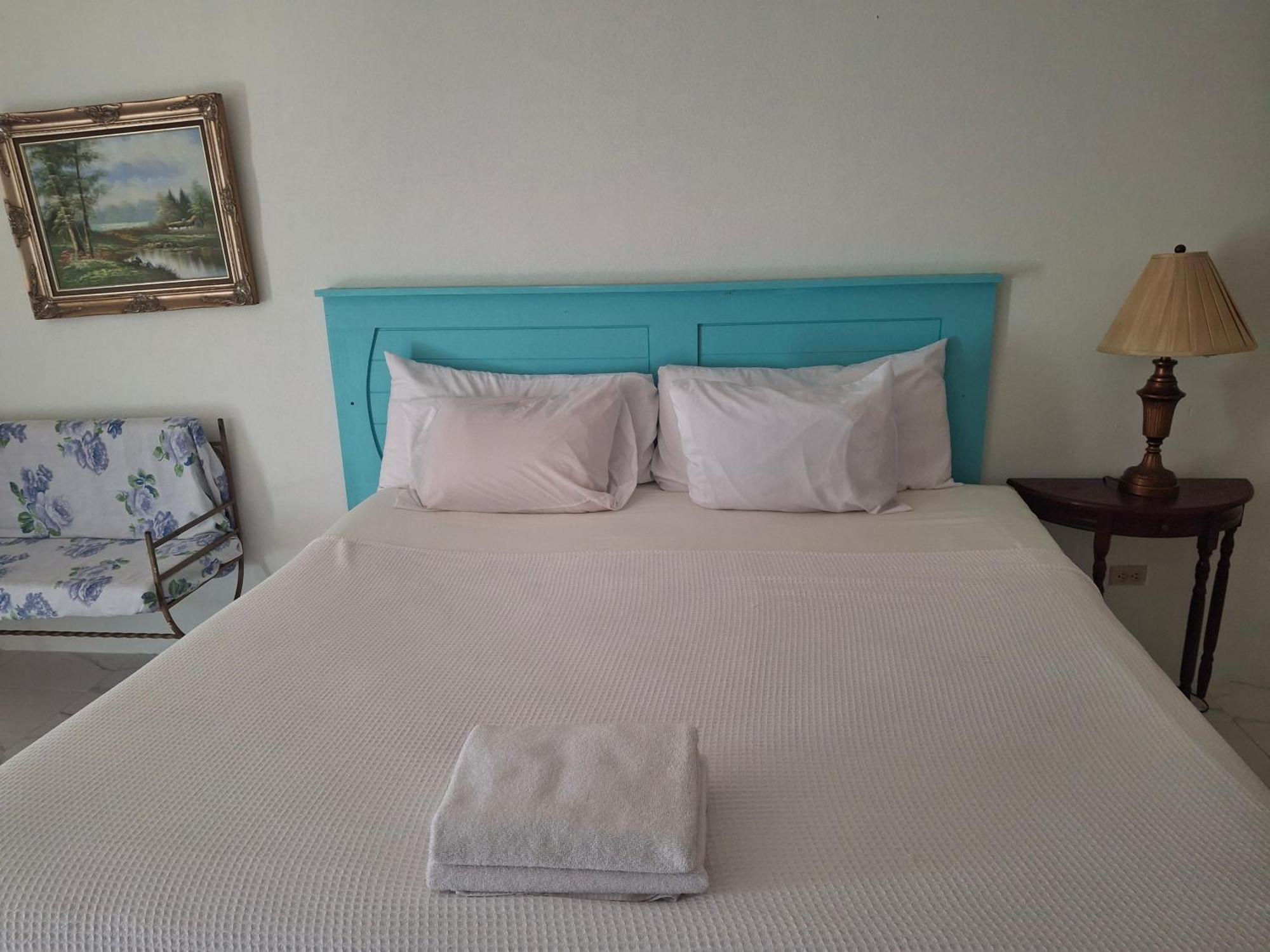 Ocean View Apartments Bridgetown Eksteriør bilde